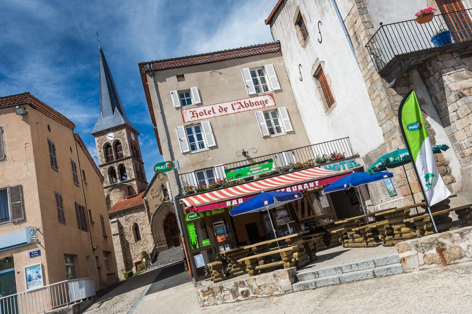 Hotel De L'Abbaye Sauxillanges Εξωτερικό φωτογραφία